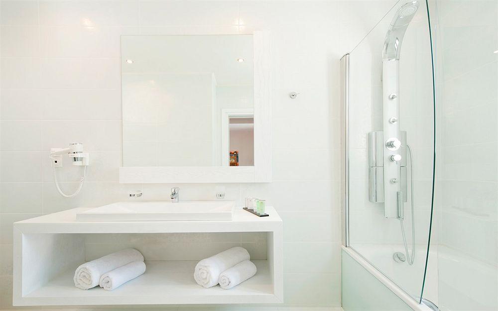 Onreech Hotel Seeduwa Extérieur photo