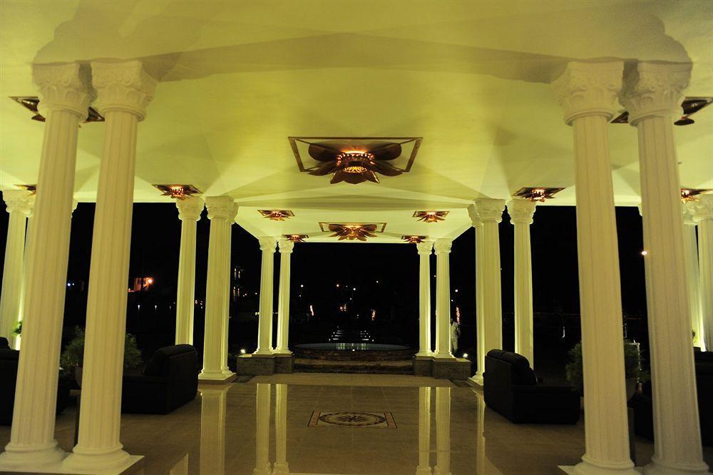Onreech Hotel Seeduwa Extérieur photo